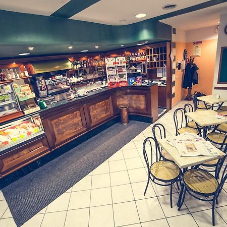 Hotel La Gaietta Millesimo Eksteriør billede